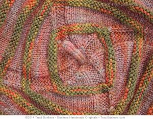 TraciBunkers.com - Reversible Rotating Ridge Hat Pattern: knitted TraciBunkers.com - Reversible Rotating Ridge Hat Pattern: knitted