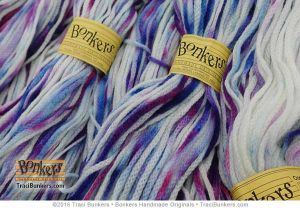 TraciBunkers.com - Hand-dyed Cordelia Yarn: My DInky Pony TraciBunkers.com - Hand-dyed Cordelia Yarn: My DInky Pony