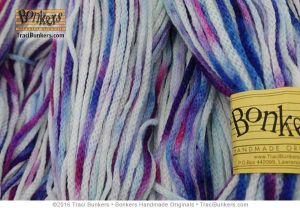 TraciBunkers.com - Hand-dyed Cordelia Yarn: My DInky Pony TraciBunkers.com - Hand-dyed Cordelia Yarn: My DInky Pony