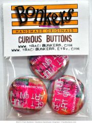 TraciBunkers.com-get_your_art_on_buttons_03.jpg
