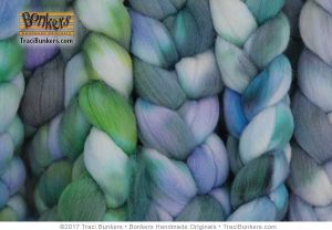 TraciBunkers.com - Hand-dyed Merino Spinning Fiber in Monet's Water Lilies