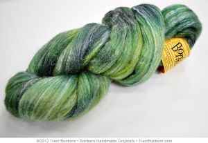 TraciBunkers.com - Hand-dyed Bamboo \'n Merino Spinning Fiber: Funky Green bm_funkygreen_01.jpg